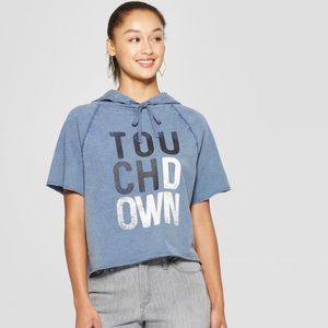 XS NWT womens hooded short sleeved pullover